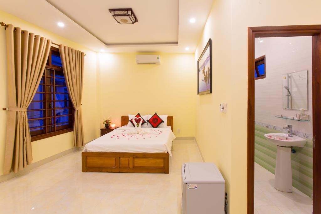 Light Sky Homestay Hội An Extérieur photo