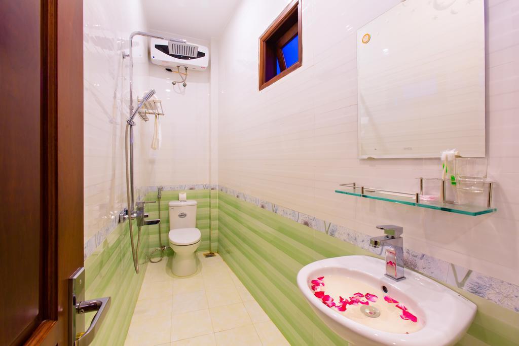 Light Sky Homestay Hội An Extérieur photo